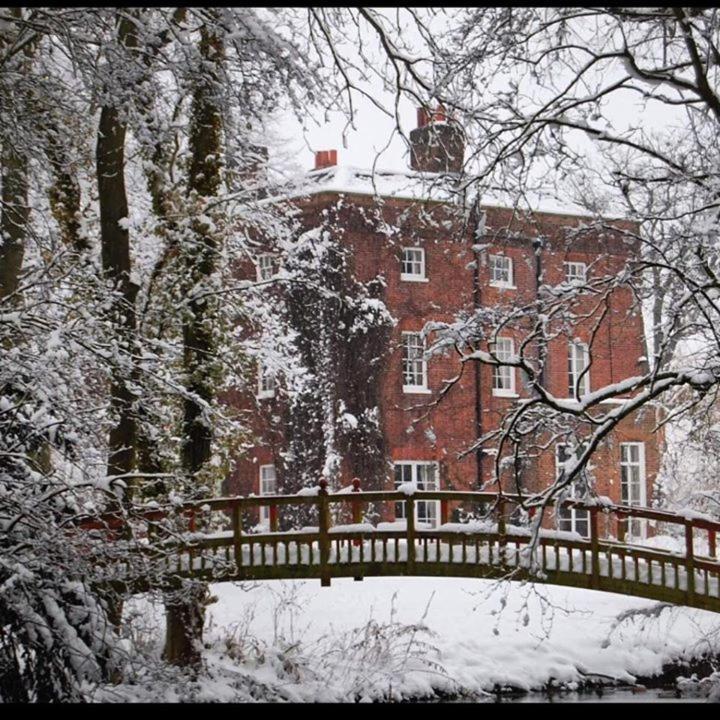 Mulberry House Guest House Ongar Bagian luar foto