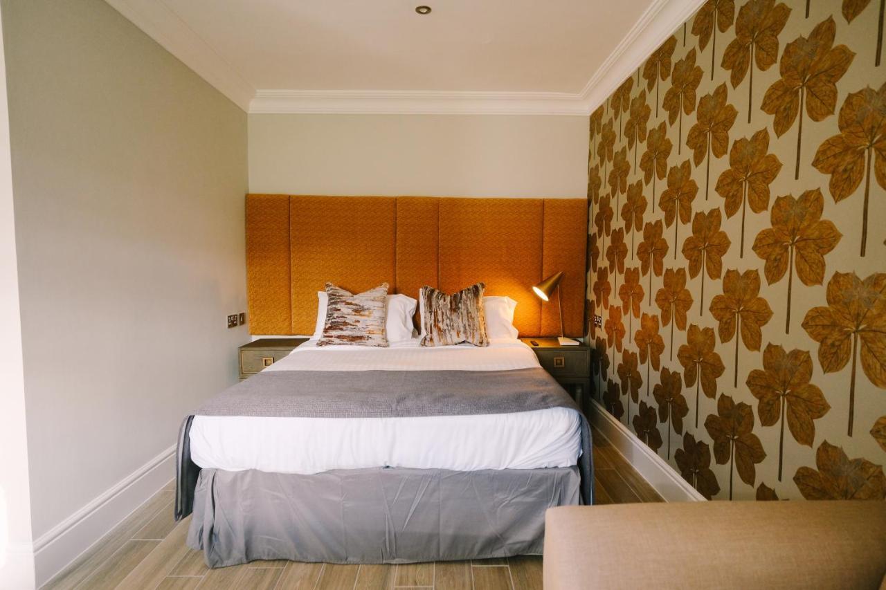 Mulberry House Guest House Ongar Bagian luar foto